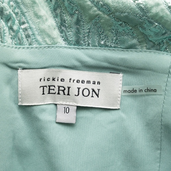 Rickie Freeman for Teri Jon - Off-Shoulder Metallic Jacquard Gown - Picture 14 of 14